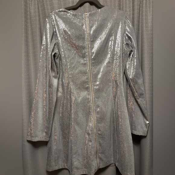 QUEEN OF SPARKLES Silver Mini Dress with Colorful Bows size XL - Picture 3 of 10
